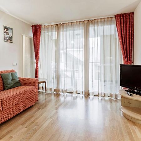 Apartments Petlin Ортизей Екстериор снимка