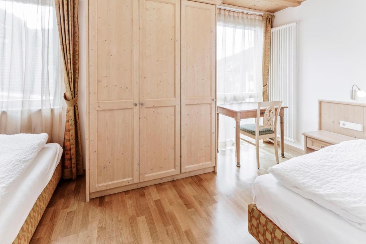 Apartments Petlin Ортизей Екстериор снимка