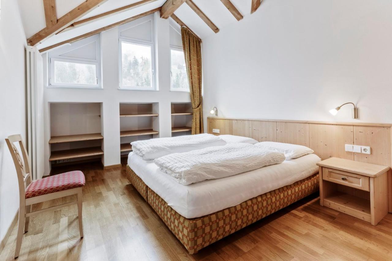 Apartments Petlin Ортизей Екстериор снимка